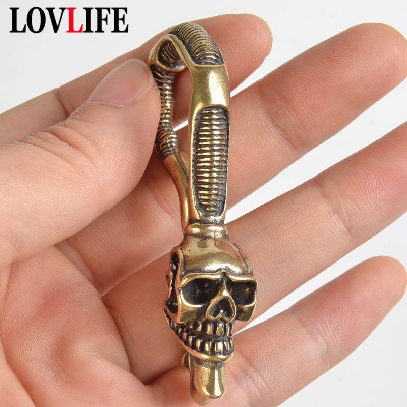Antique Brass Hook - Bằng Đồng Chắc Chắn Móc Khóa
