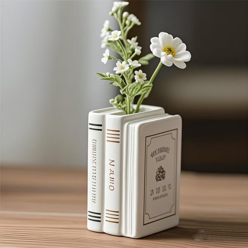 Ceramic Book Vase Pride and Pr - đánh giá và giá Interior Design Handbook